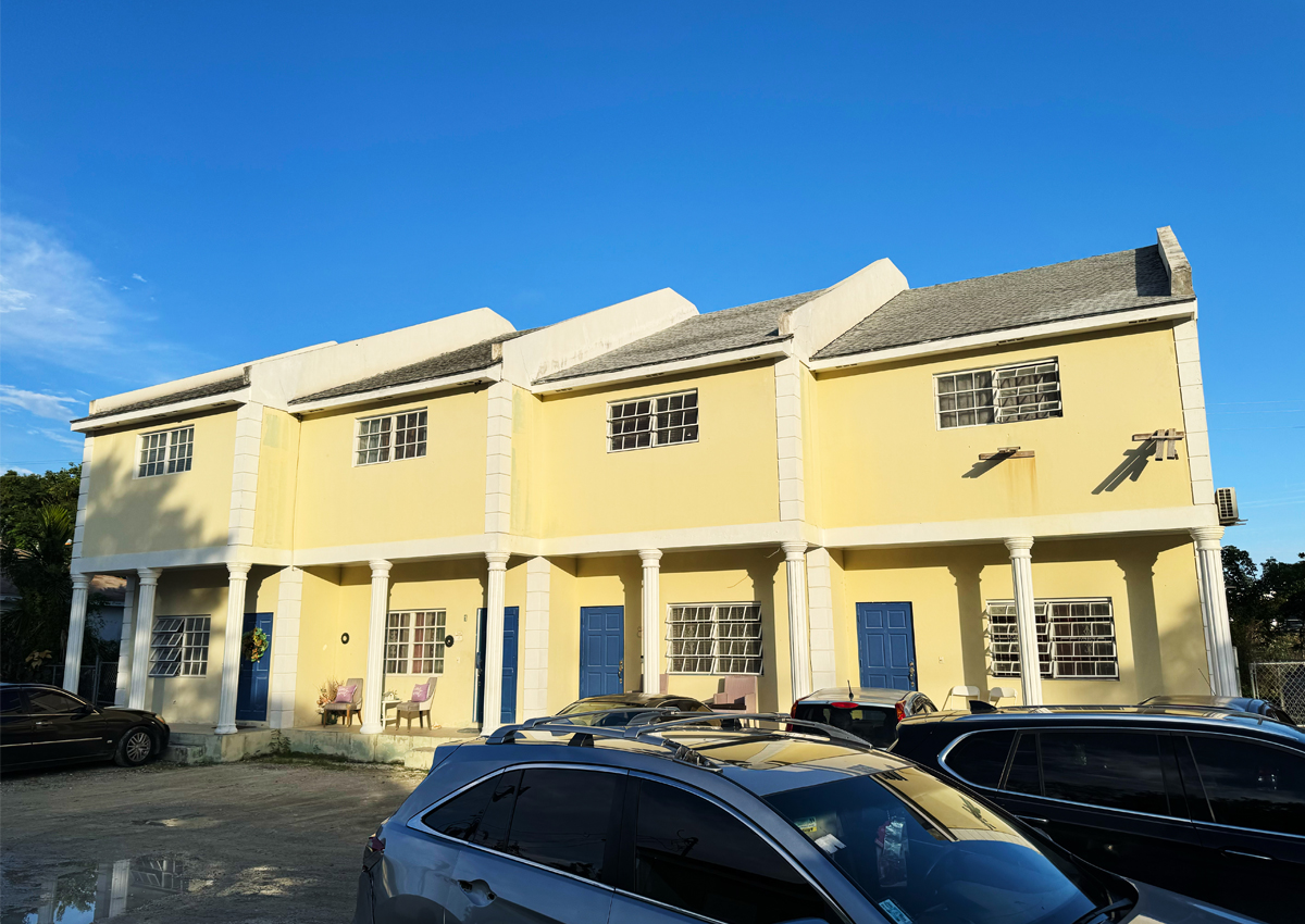 Venice Bay, 4-Unit Apartment